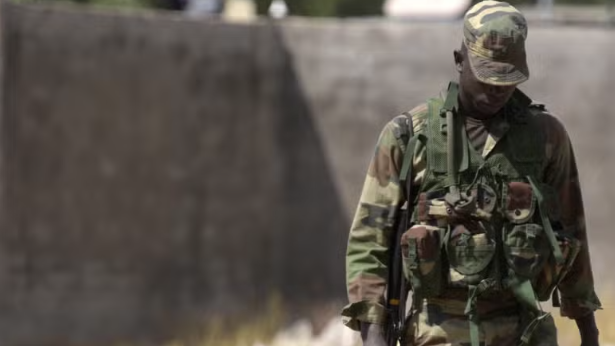 Sénégal : un contrat d'armement de 300 millions d'euros pour redéfinir la sécurité en Afrique de l'Ouest