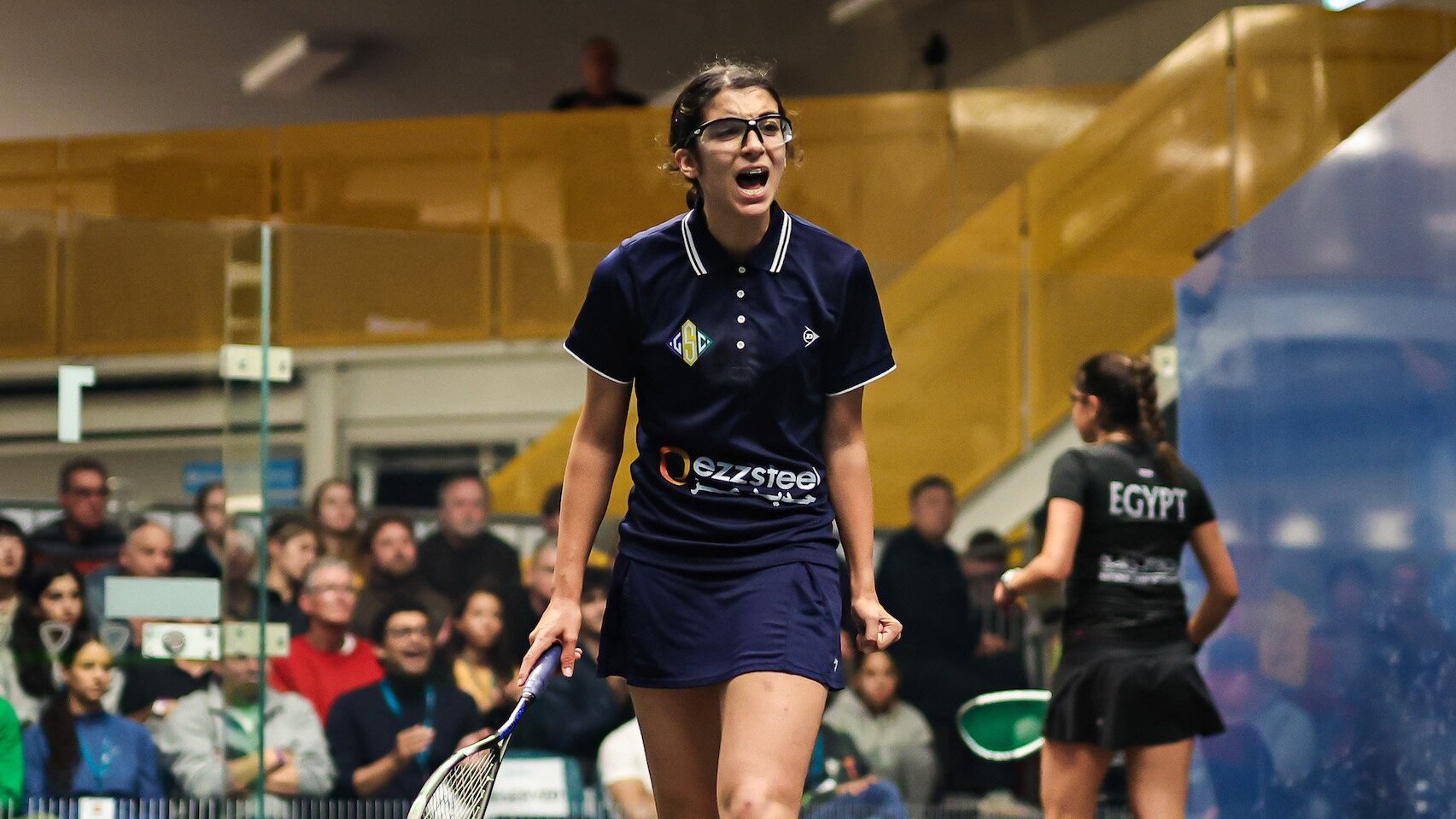 Amina Orfi : la prodige égyptienne qui bouscule le monde du squash